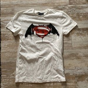Batman vs Superman by DC T-Shirt